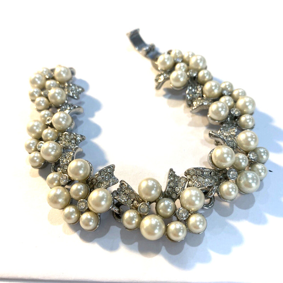 Ann Taylor Silvertone Rhinestone Imitation Pearl Chain Bracelet Ornate Romantic - Picture 1 of 8